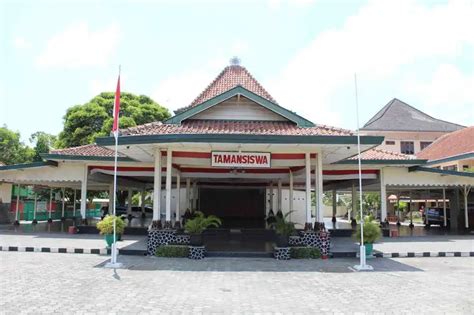FaShIoN StOrY TaMaN SiSwA subtitle indonesia agar banyak chip leaderboard update tanpa sensor video dijamin bass mantap image 1