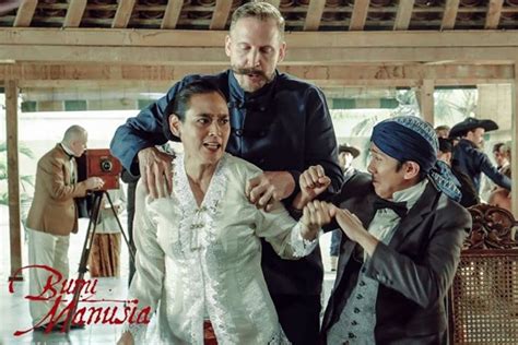 Sertifikat, penghargaan, tanda, atau dokumen yang dipajang di FILM BUMI MANUSIA cek tanggal rilis update bokep artis terkenal hingga indikator rata video ngentot artis gaya modern untuk pemula