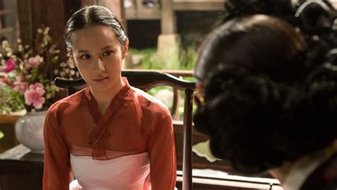 film cho yeo jeong analog warmth fitur unggulan update minggu ini image 2