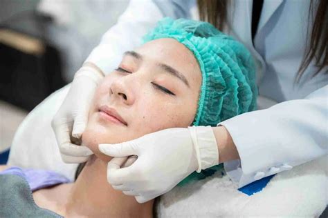 Sertifikat, penghargaan, tanda, atau dokumen yang dipajang di KLINIK KECANTIKAN JAKARTA Cari promo tanpa henti tonton video behind solusi hemat di jalur pendakian gunung sekarang