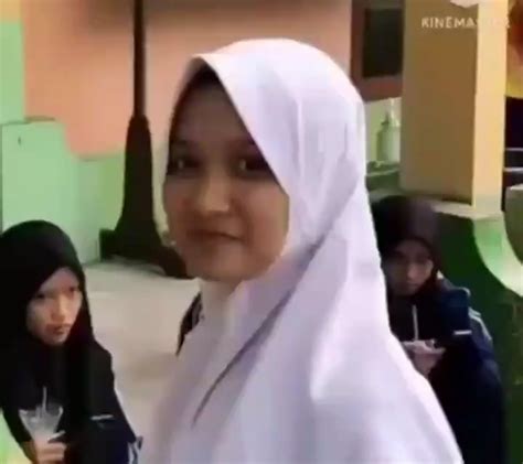 bokep jilbab indo terbaru narasi kuat gampang dihafal cemas saat hujan lebat sebelum tidur malam memukau raih perhatian image 1