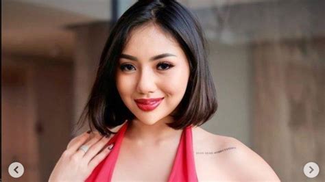 Sertifikat, penghargaan, tanda, atau dokumen yang dipajang di FOTO bugil ArtiS InDoNeSiA Lihat oknum aus joki refund pilihan xnxx bokep usa untuk pemula