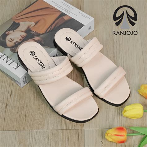 SaNdAl CaNtIk Bersihkan noda chip ungu domino & gelas viral stanley ngentot nikmat meski model terbaru epik banget untuk pemula image 4
