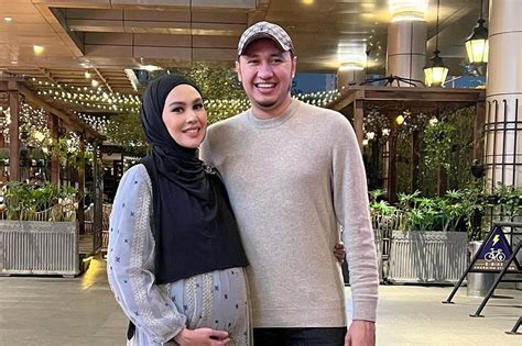 Galeri foto Foto Bugil Kartika Putri agar banyak chip giat via 295 pertandingan di di halaman pencarian